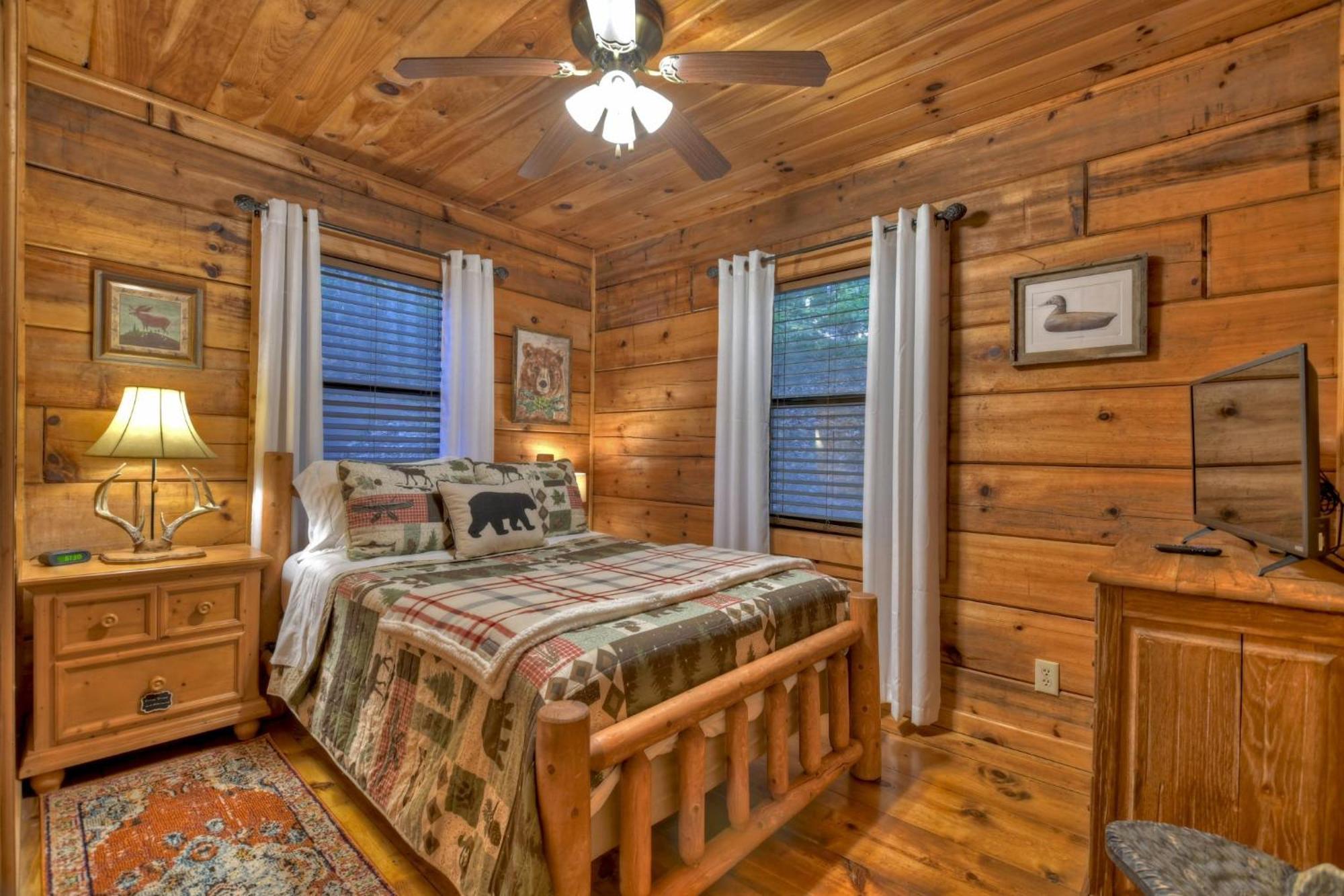 Hygge Haus Rustic Charm Cozy Beds And A Serene Location 埃利杰 外观 照片