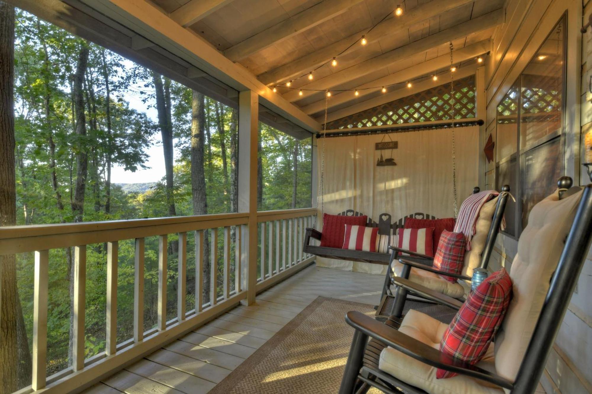 Hygge Haus Rustic Charm Cozy Beds And A Serene Location 埃利杰 外观 照片